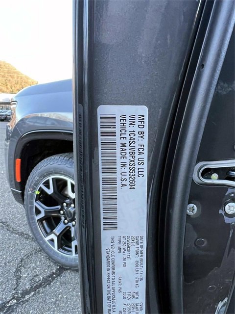 New 2025 Jeep Wagoneer Series II image 9