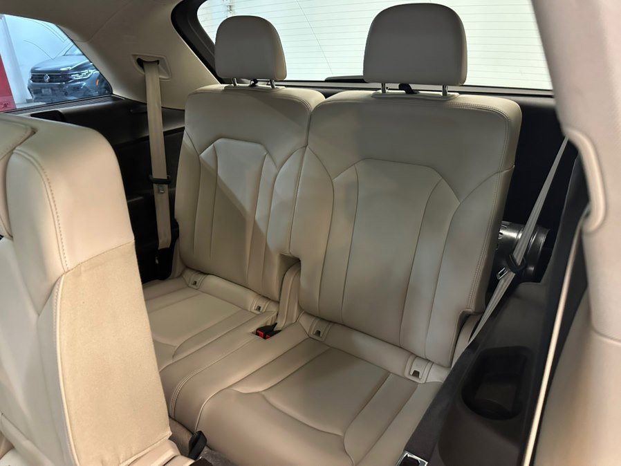 Used 2018 Audi Q7 3.0T Prestige w/ Prestige Package image 20
