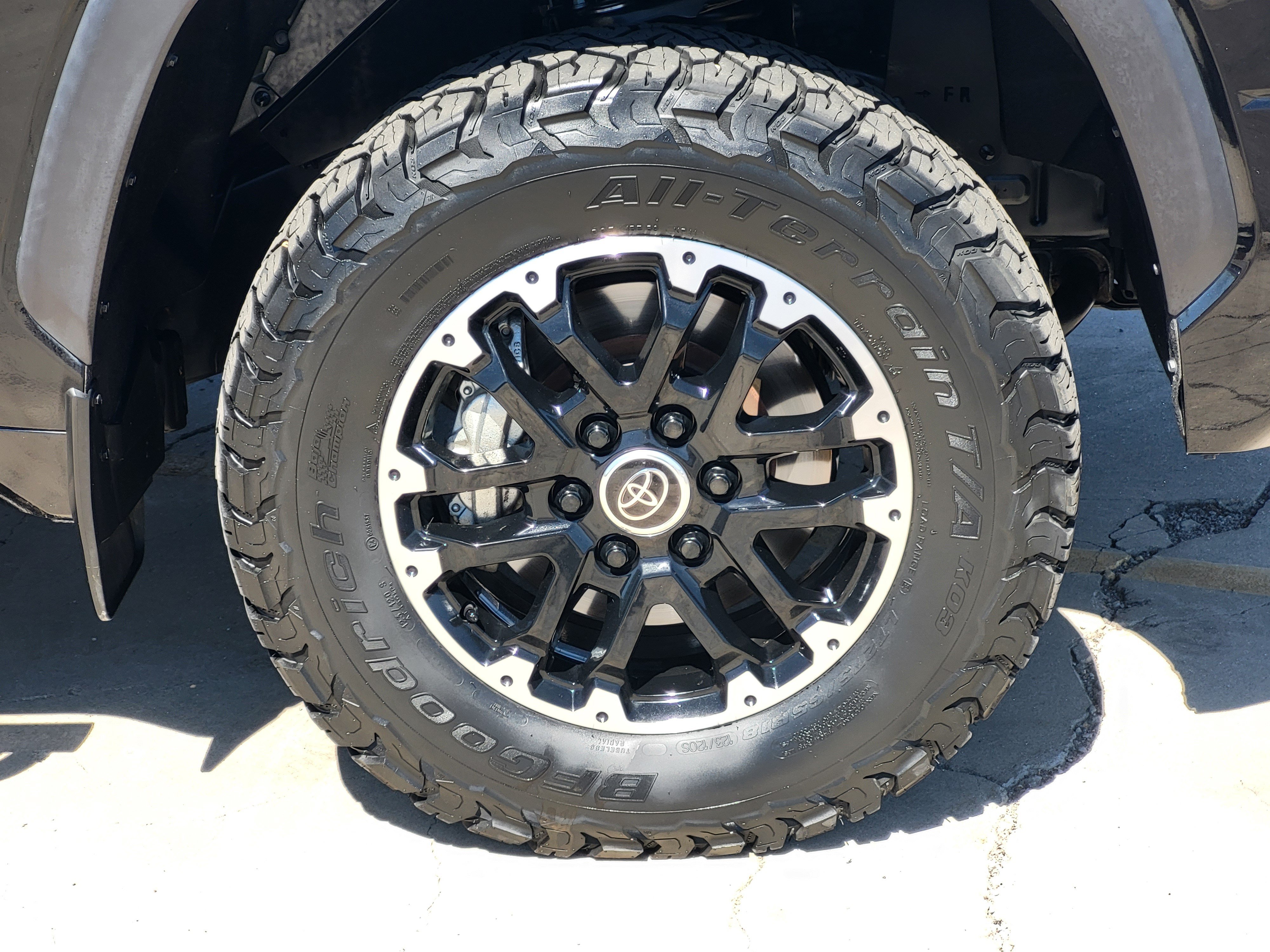 Used 2023 Toyota Tundra SR5 w/ TRD Off-Road Package AWD/4WD image 8