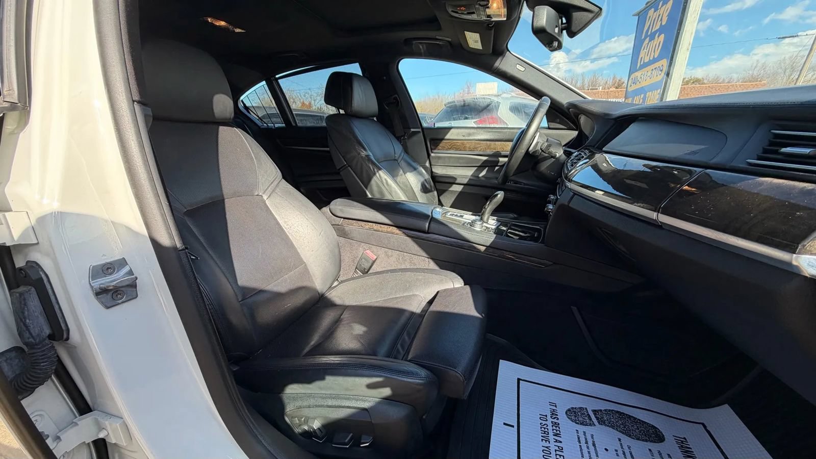 Used 2013 BMW 750i xDrive AWD/4WD image 12
