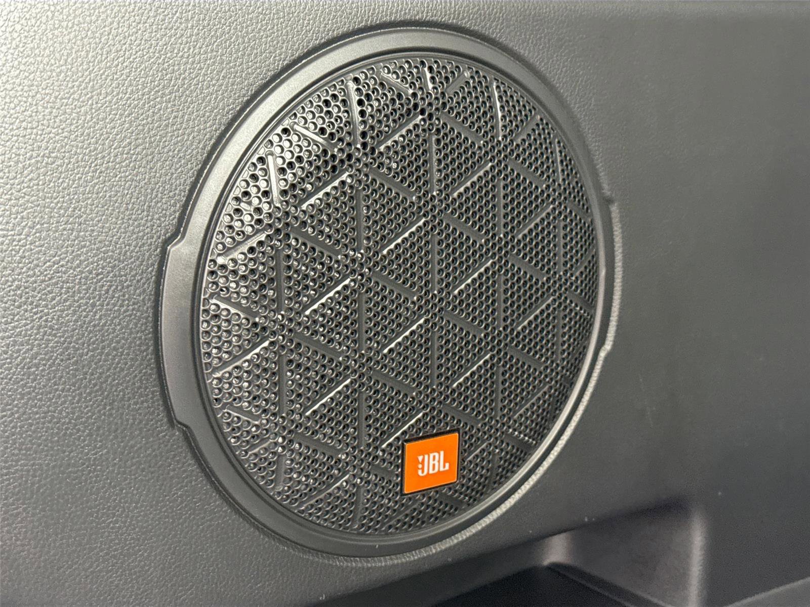 Used 2022 Toyota RAV4 Limited image 40