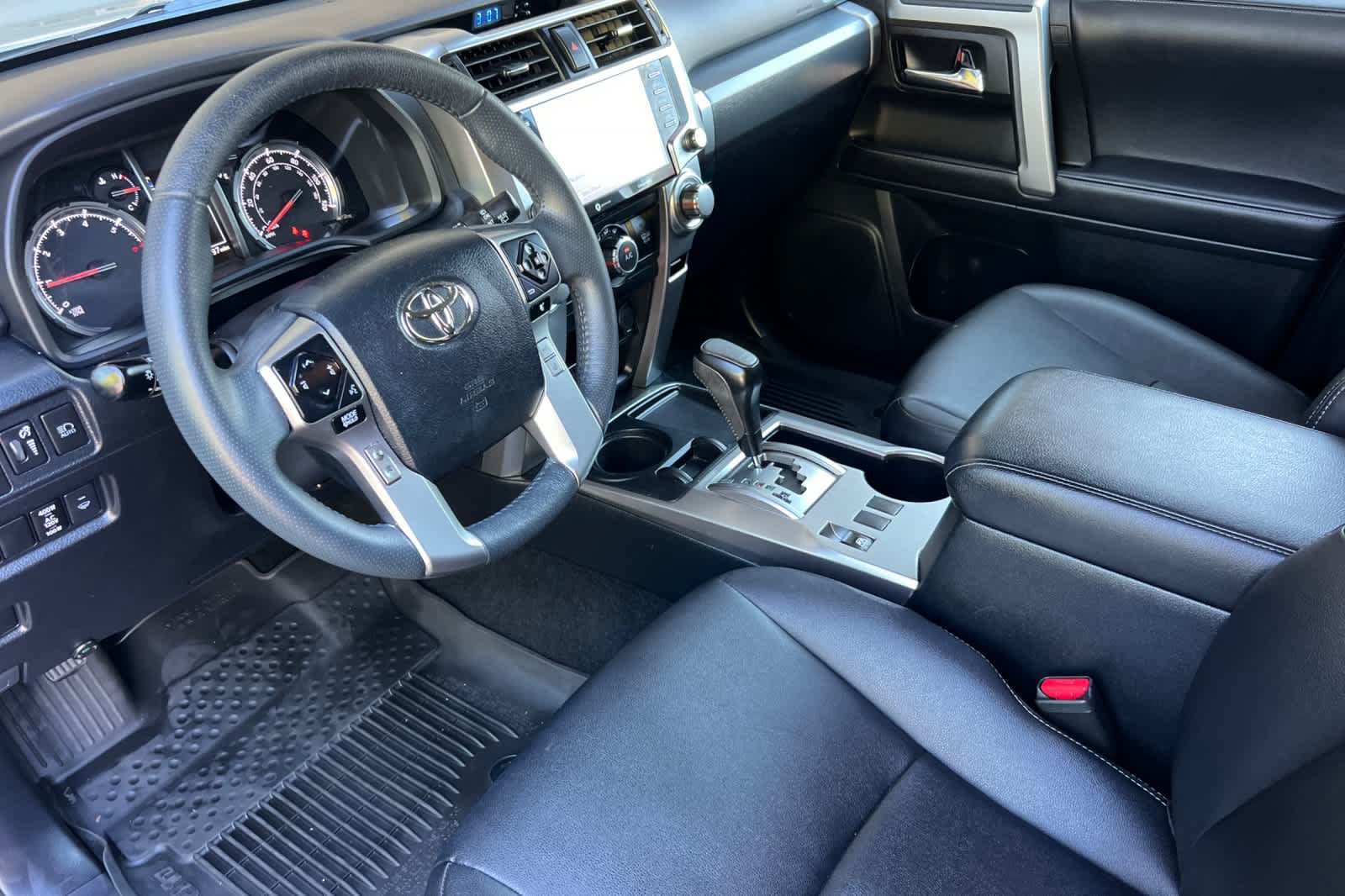 Used 2022 Toyota 4Runner TRD Sport w/ Technology Package RWD image 11