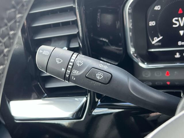 Used 2025 GMC Sierra 1500 Elevation image 32