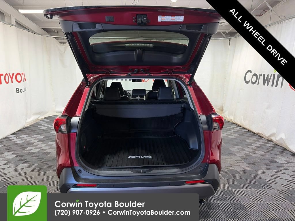 Used 2019 Toyota RAV4 Limited w/ Cold Weather Package AWD/4WD image 16