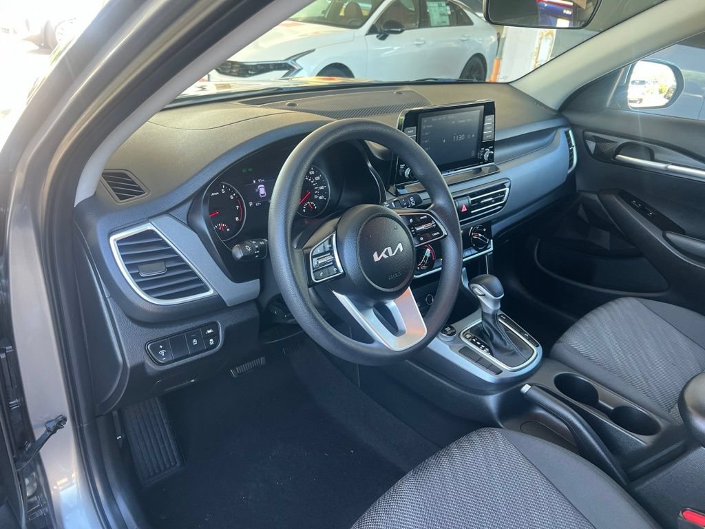 Certified 2023 Kia Seltos LX AWD/4WD image 5