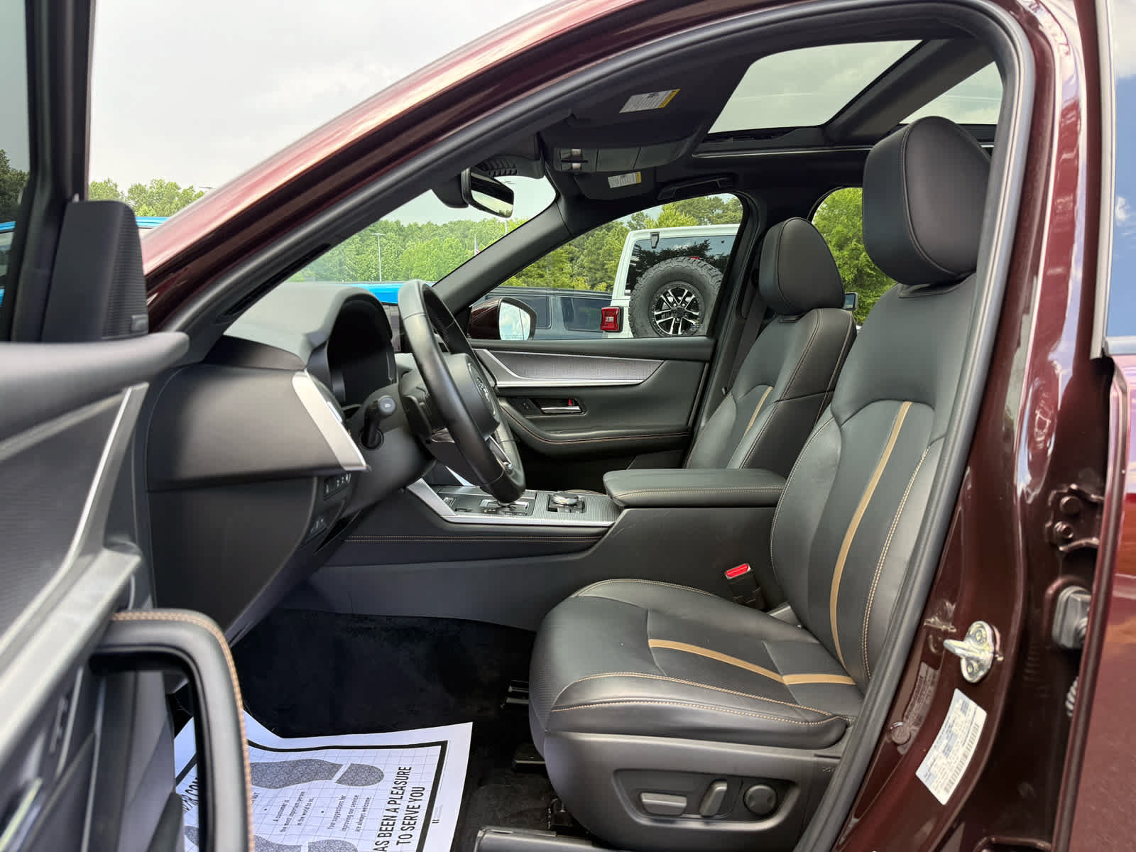 Used 2024 MAZDA CX-90 Plug-In Hybrid w/ Premium Plus AWD/4WD image 12