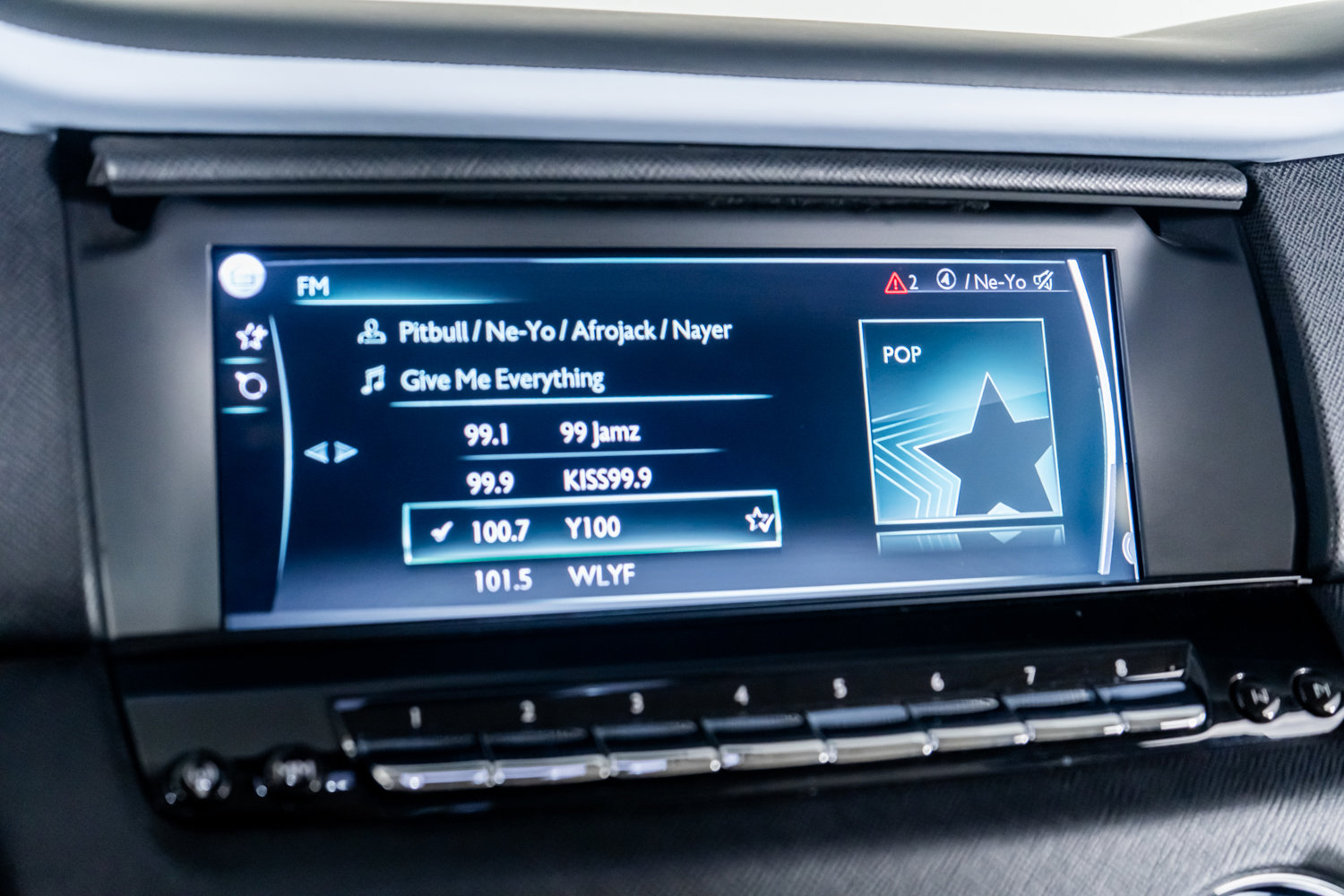 Used 2023 Rolls-Royce Cullinan Black Badge image 46