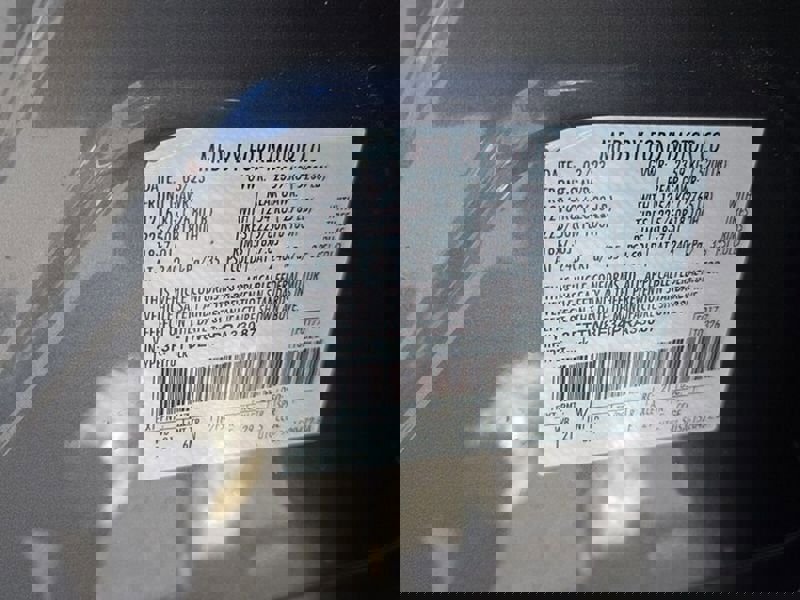 Used 2023 Ford Maverick Lariat w/ Lariat Luxury Package FWD image 7