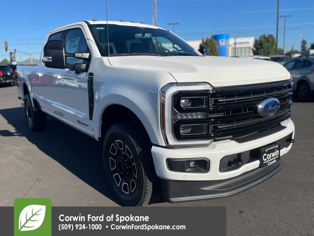 New 2026 Ford F250 Platinum w/ FX4 Off-Road Package