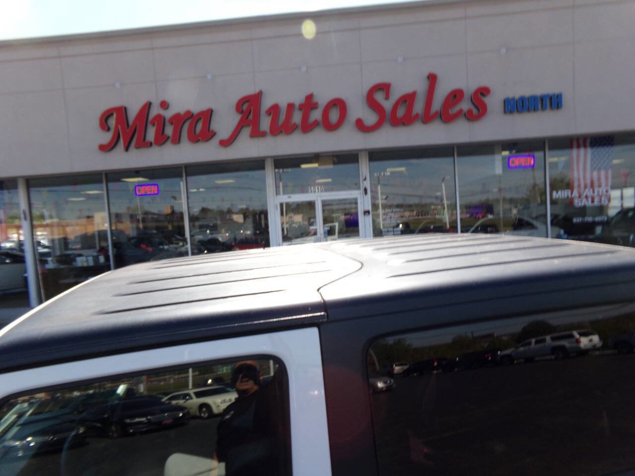 Used 2013 Jeep Wrangler Sport w/ Connectivity Group image 9