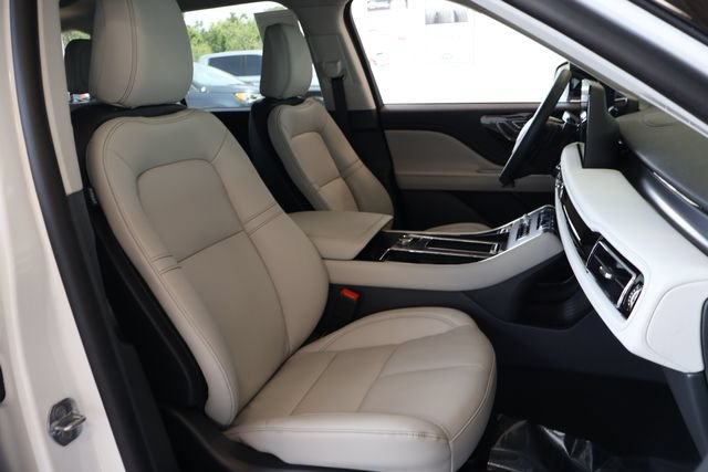 New 2026 Lincoln Aviator 2WD image 23