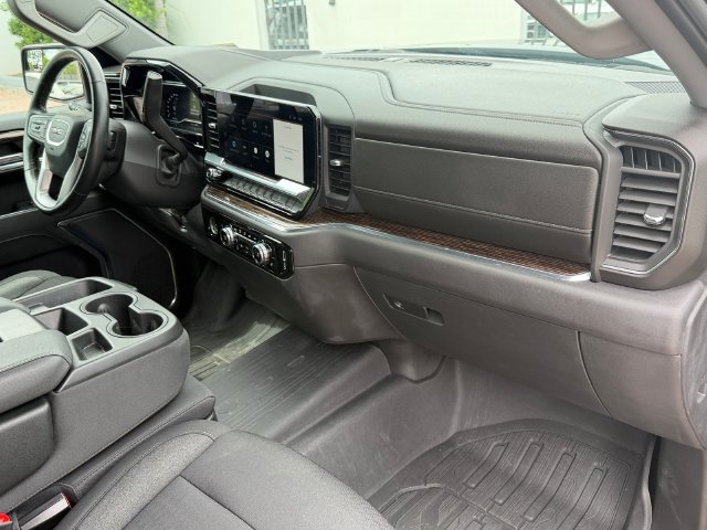 Certified 2024 GMC Sierra 1500 Elevation AWD/4WD image 17