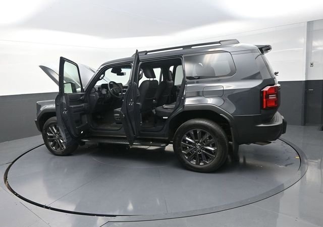 Used 2026 Toyota Land Cruiser w/ Premium Package AWD/4WD image 42