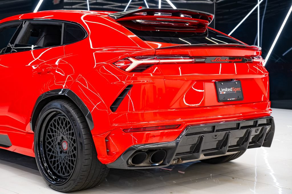 Used 2021 Lamborghini Urus AWD/4WD image 17