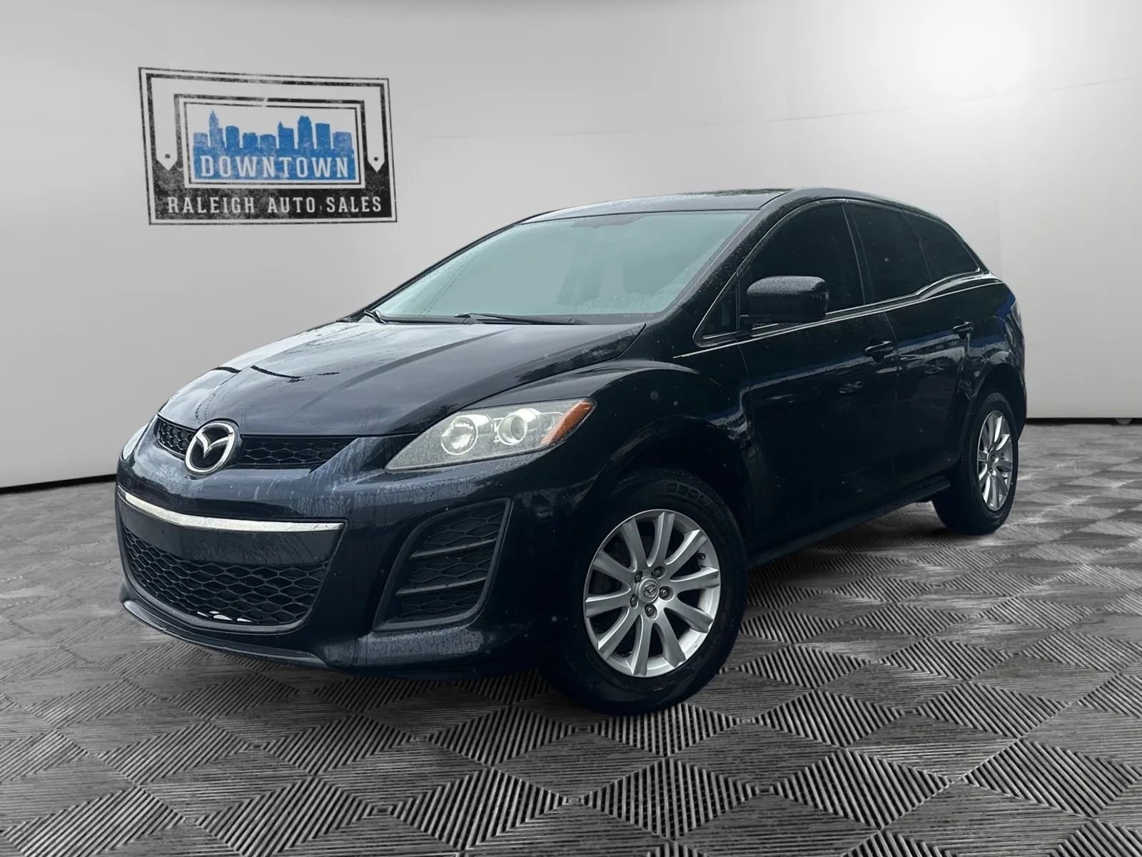 Used 2010 MAZDA CX-7 i SV FWD image 2
