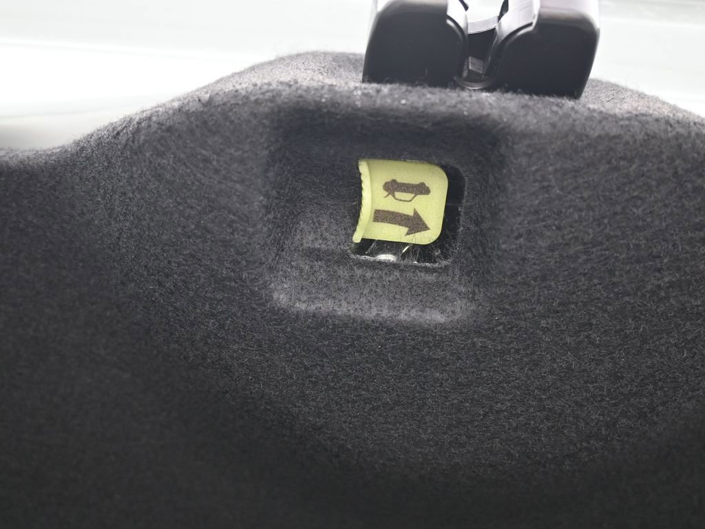 Used 2025 Kia K4 EX image 36