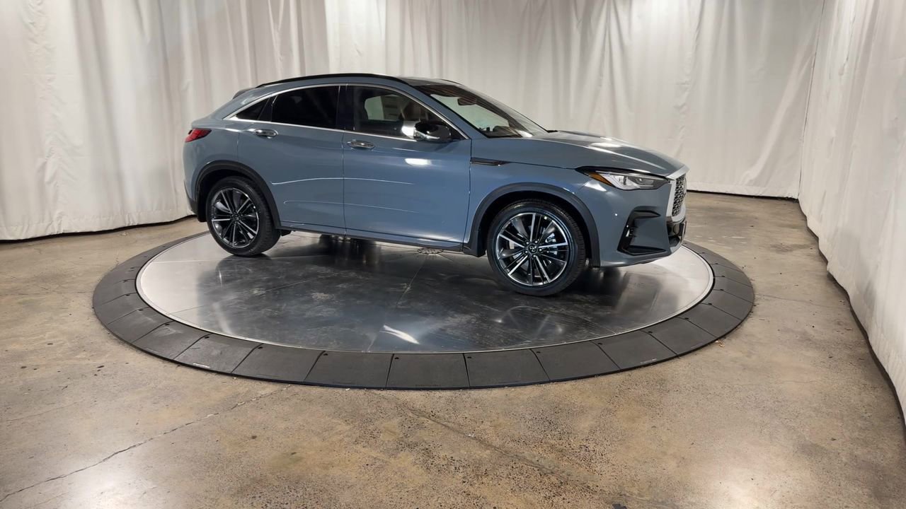 New 2025 INFINITI QX55 Luxe w/ Cargo Package image 2