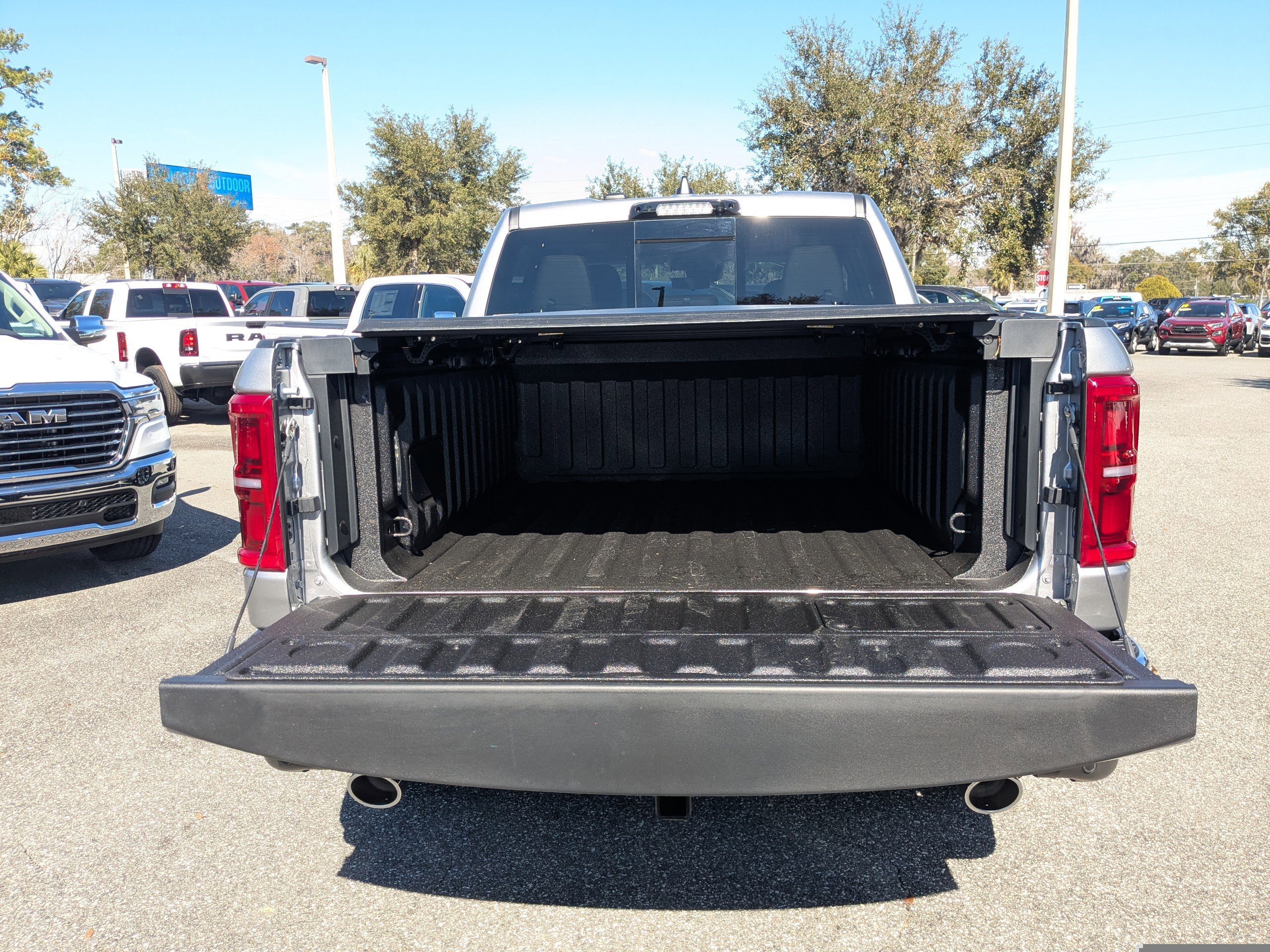 New 2026 RAM 1500 Limited image 12