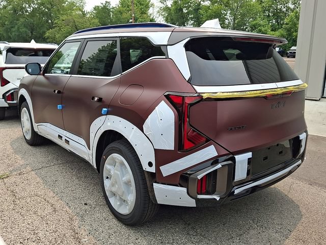 New 2027 Kia Seltos X-Line S AWD/4WD image 3
