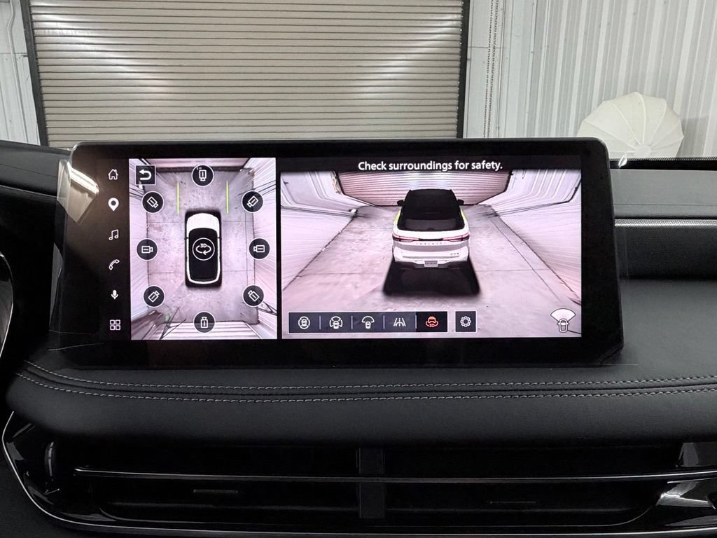 New 2027 INFINITI QX60 Luxe FWD image 19
