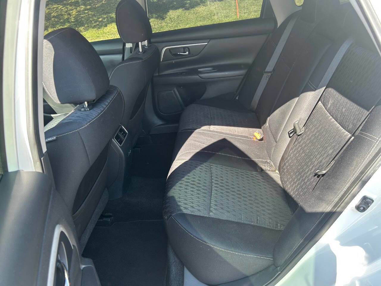 Used 2018 Nissan Altima 2.5 SV w/ 2.5 SV Technology Package image 4