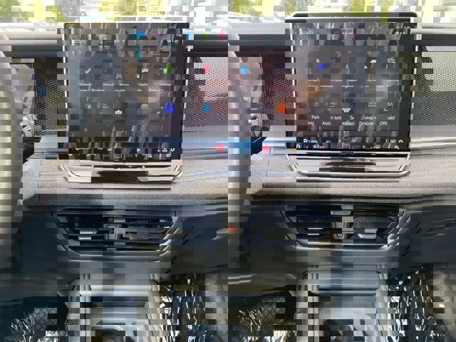 New 2025 Volkswagen Tiguan S image 32