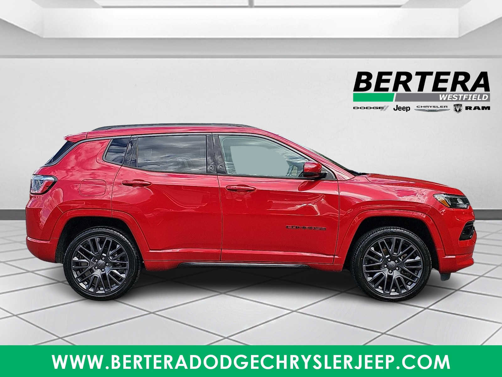 Used 2022 Jeep Compass Limited AWD/4WD image 7