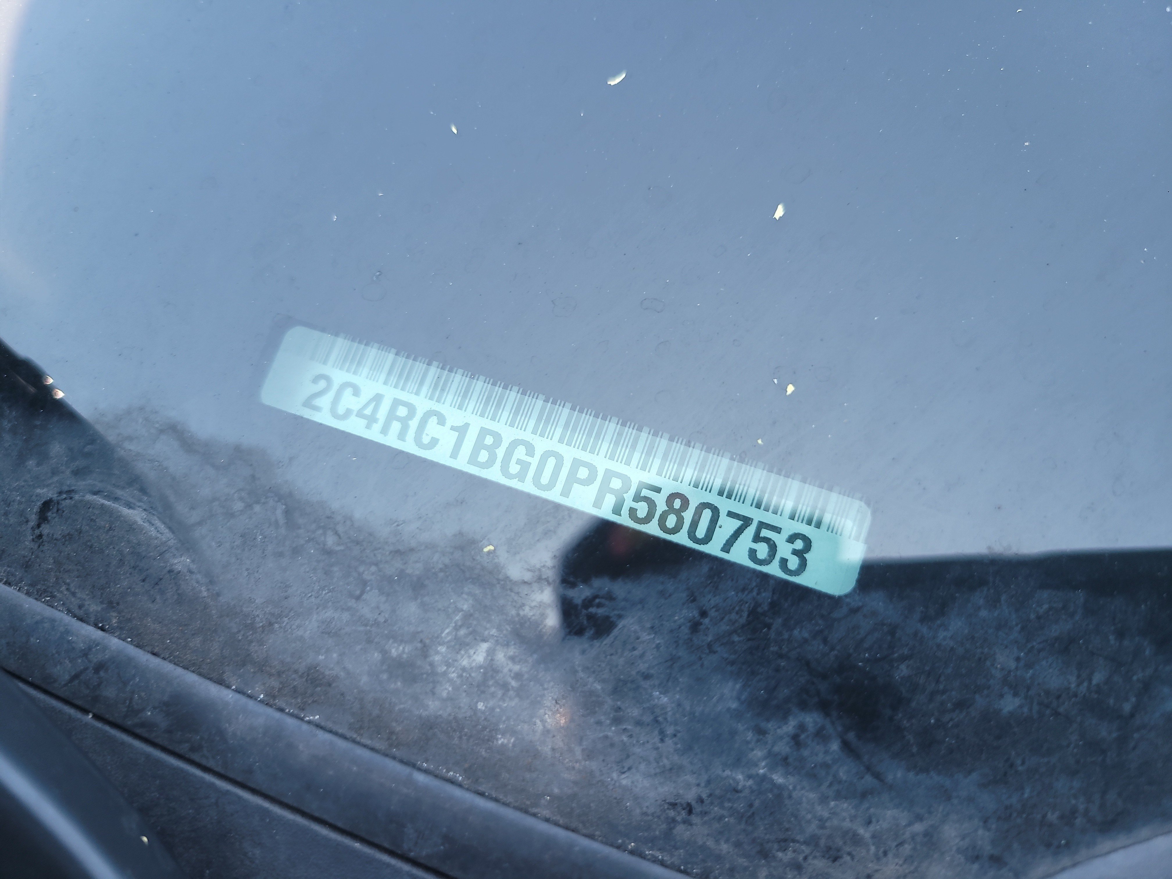 Used 2023 Chrysler Pacifica Touring-L FWD image 10