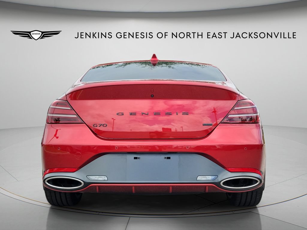 Used 2022 Genesis G70 3.3T RWD image 3