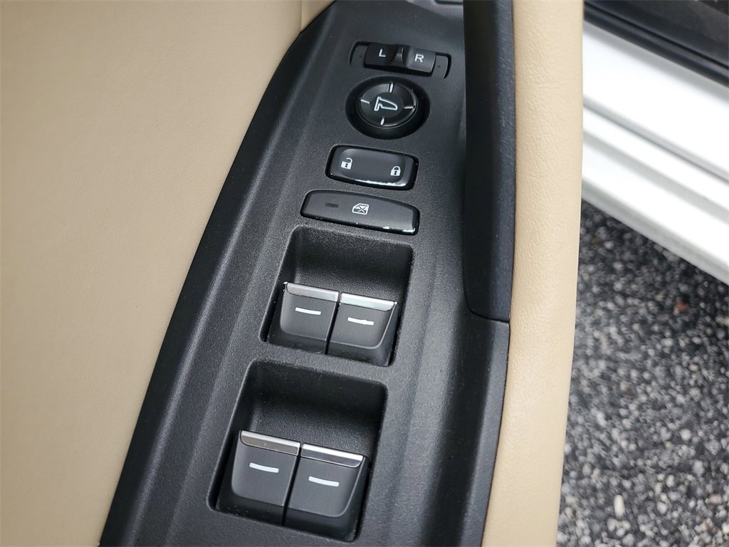 Certified 2022 Acura TLX w/ Technology Package image 18