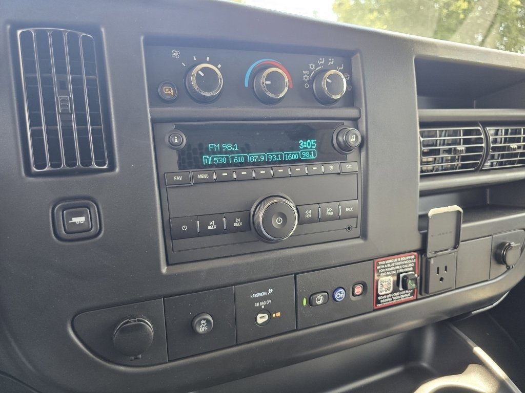 New 2025 Chevrolet Express 2500 w/ Driver Convenience Package RWD image 17