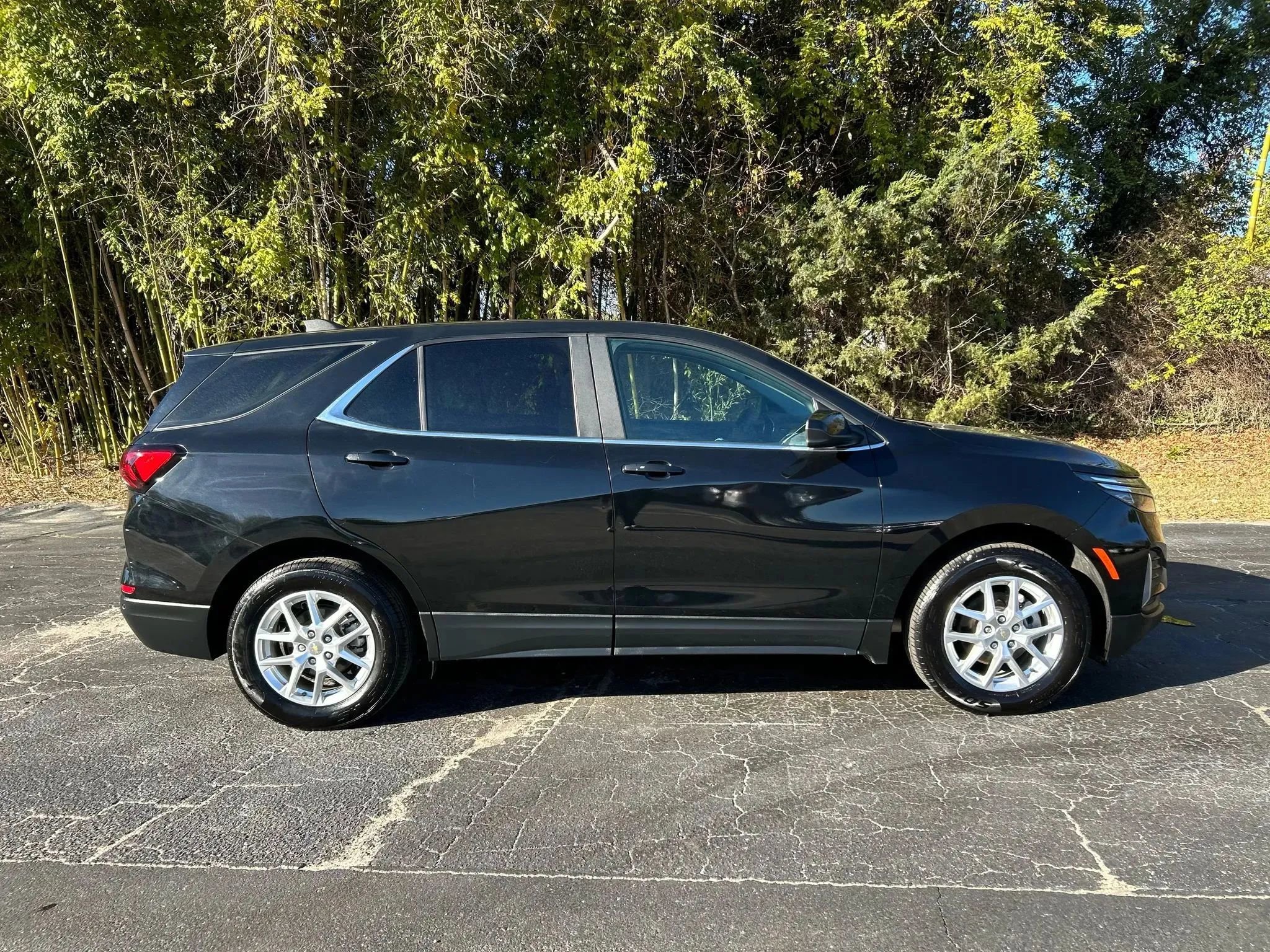 Used 2022 Chevrolet Equinox LT image 6