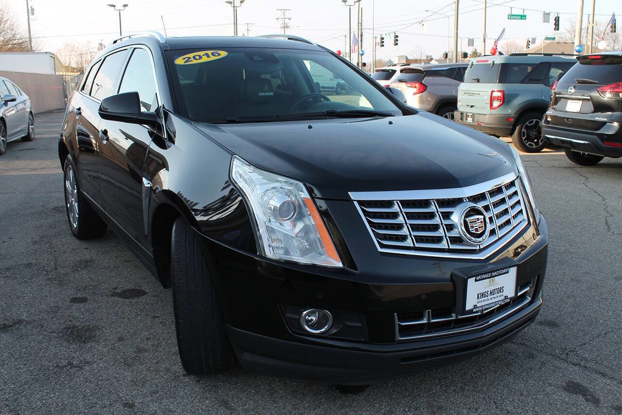 Used 2016 Cadillac SRX Performance w/ Driver Awareness Package image 7