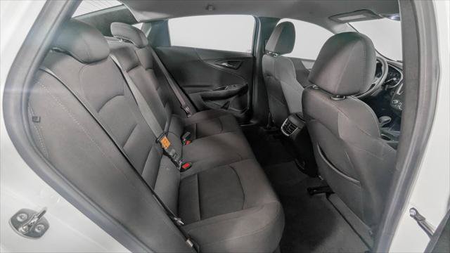 Used 2024 Chevrolet Malibu LT FWD image 21