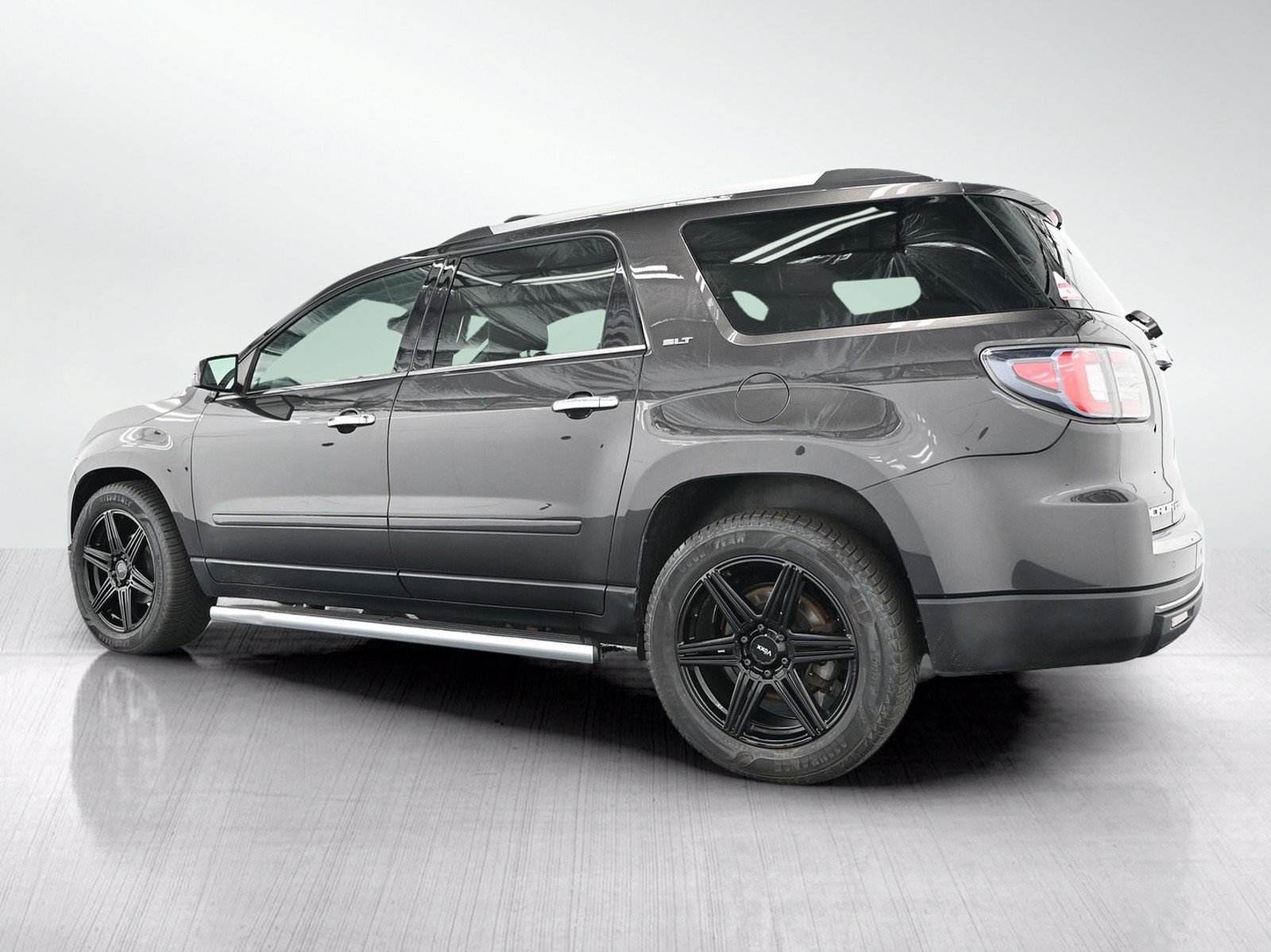 Used 2017 GMC Acadia Limited SLT AWD/4WD image 4