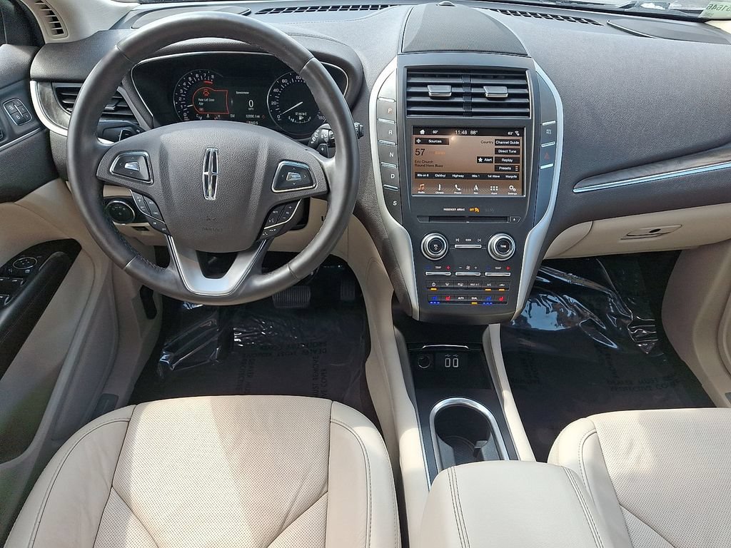 Certified 2019 Lincoln MKC Reserve w/ MKC Climate Package AWD/4WD image 10