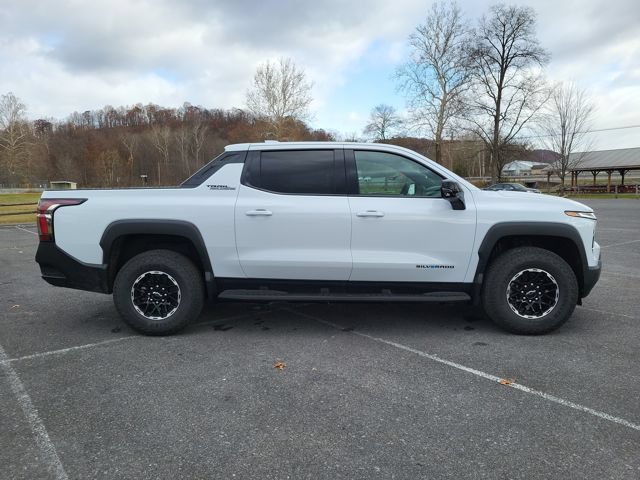 New 2026 Chevrolet Silverado EV Trail Boss AWD/4WD image 6
