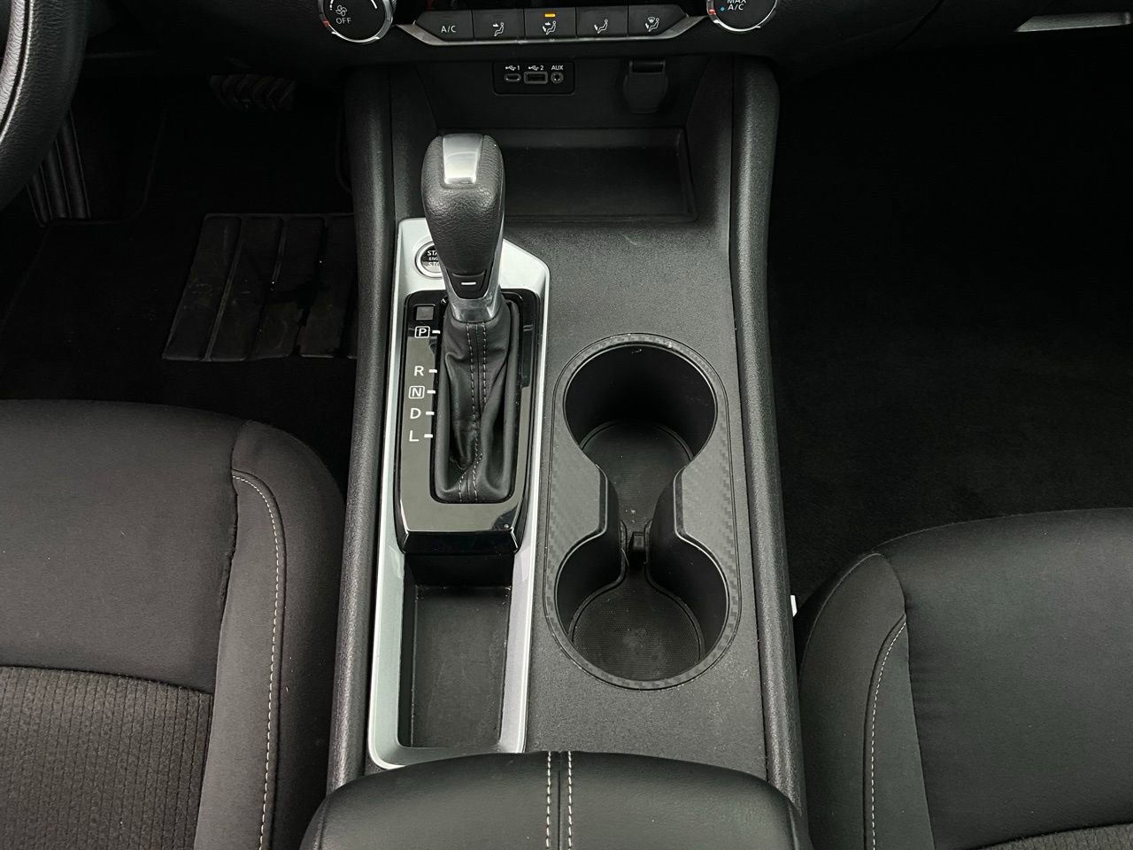 Used 2025 Nissan Altima 2.5 SV image 15