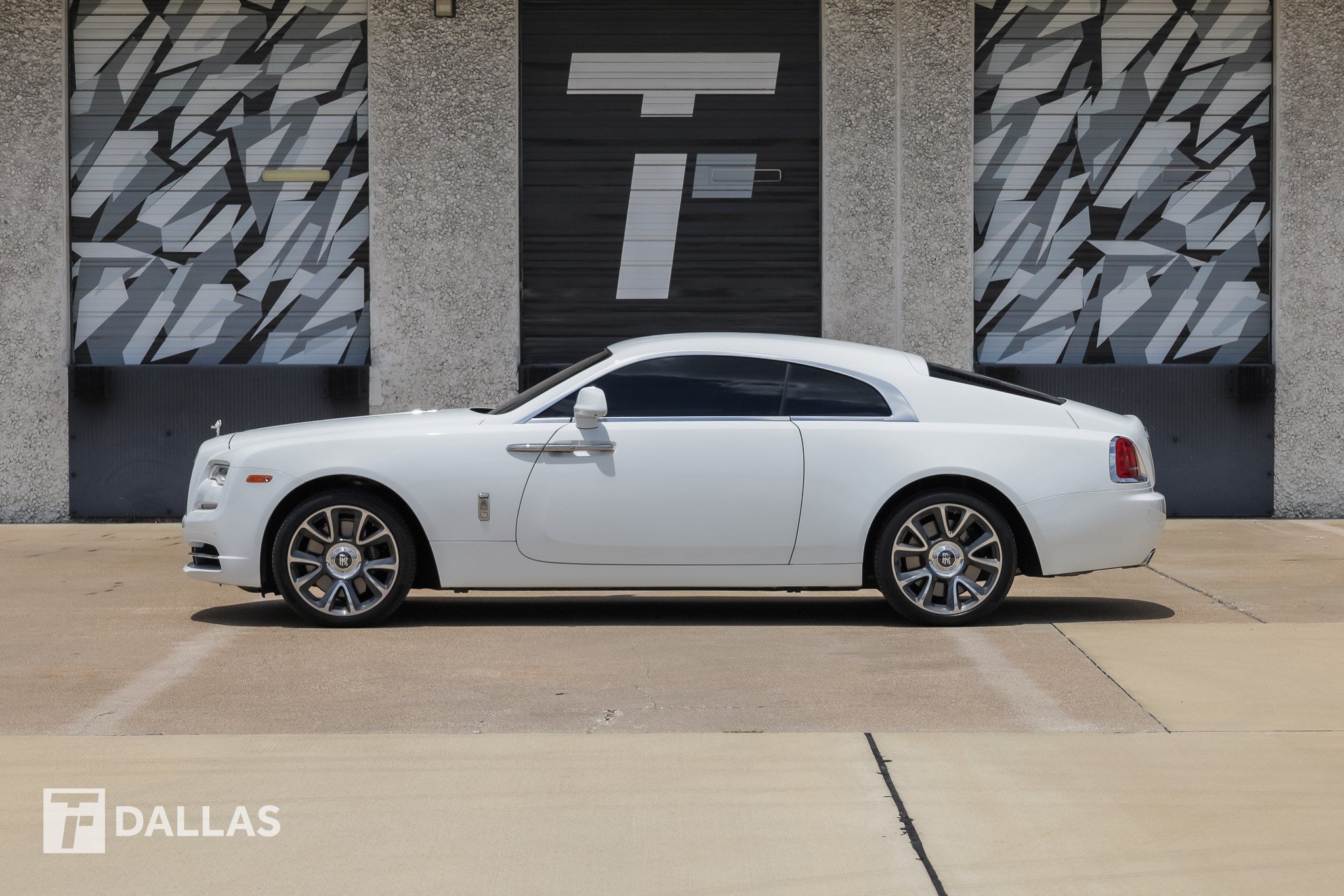 Used 2019 Rolls-Royce Wraith RWD image 7