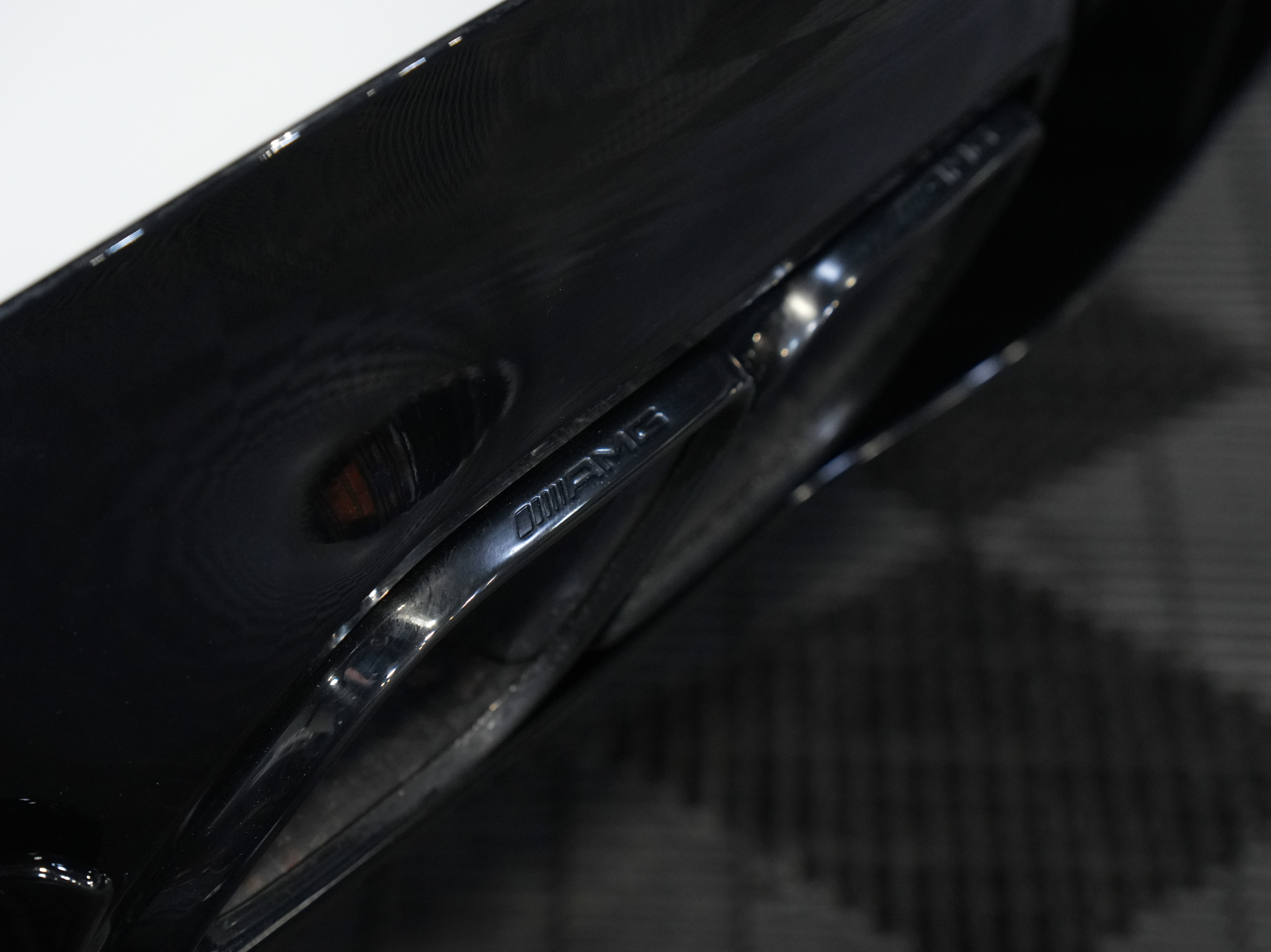 Used 2019 Mercedes-Benz AMG GT 63 w/ AMG Aerodynamics Package image 19