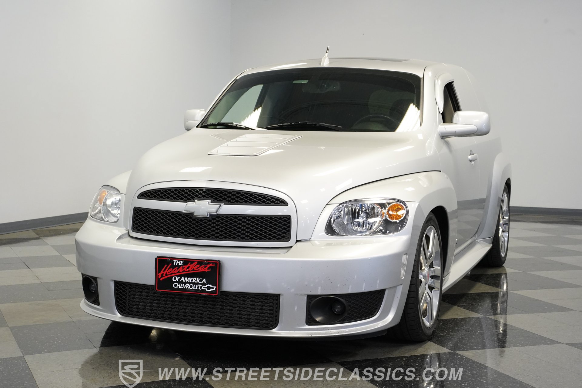 Used 2009 Chevrolet HHR SS FWD image 19