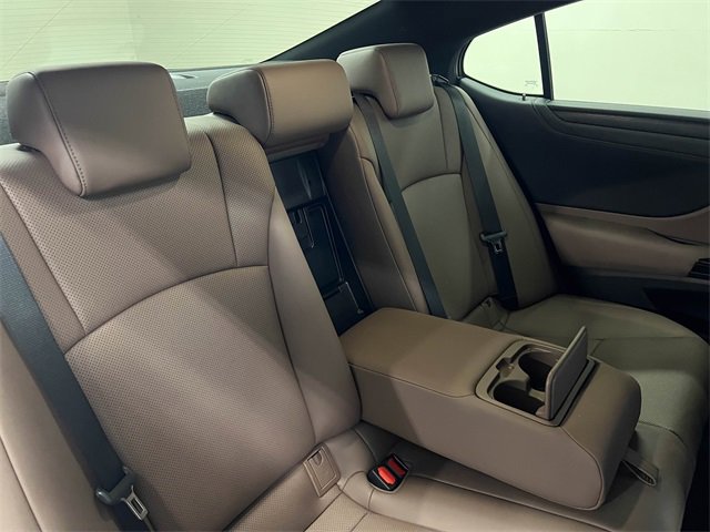 Certified 2024 Lexus ES 350 w/ Premium Package image 13