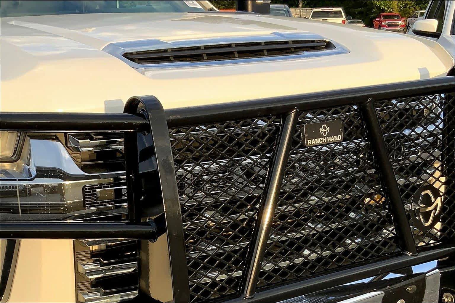 Used 2022 Chevrolet Silverado 2500 LTZ w/ Safety Package image 29