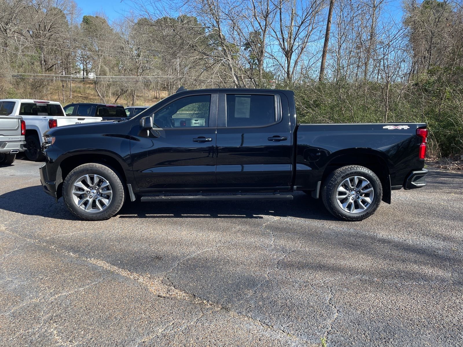 Used 2022 Chevrolet Silverado 1500 RST w/ Safety Package image 2