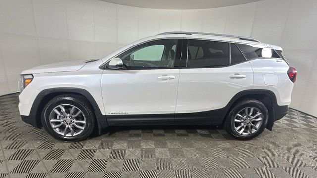 Used 2022 GMC Terrain SLT FWD image 6
