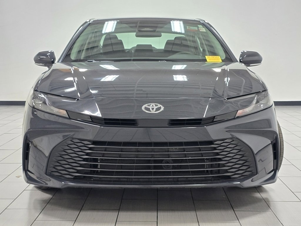 Certified 2025 Toyota Camry LE image 9