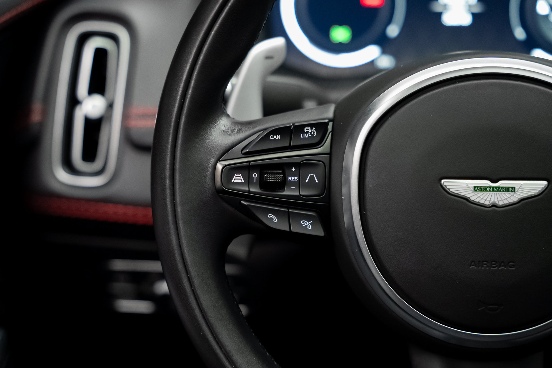 Used 2023 Aston Martin DBX 707 AWD/4WD image 44