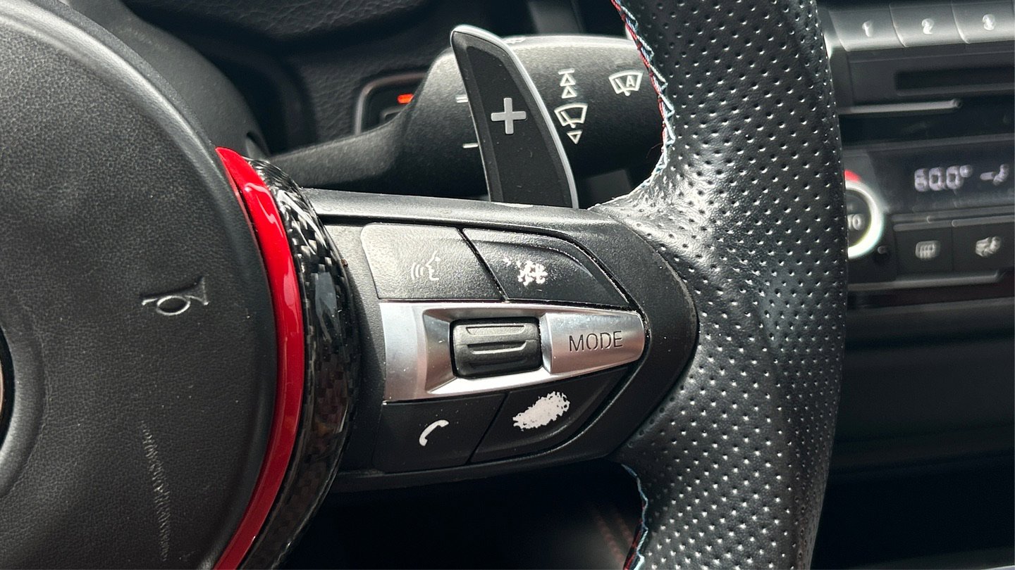 Used 2016 BMW M4 Convertible image 35