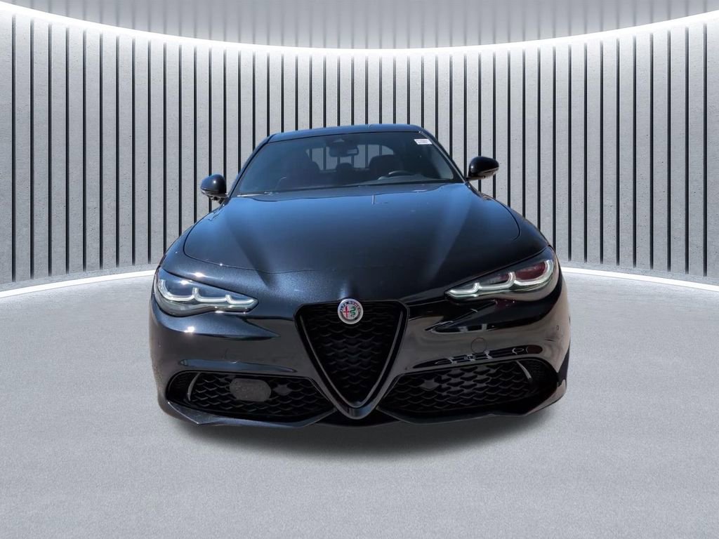 Used 2024 Alfa Romeo Giulia Veloce AWD/4WD image 20