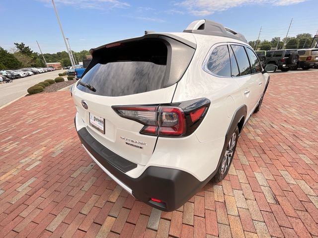 Used 2025 Subaru Outback Touring AWD/4WD image 34